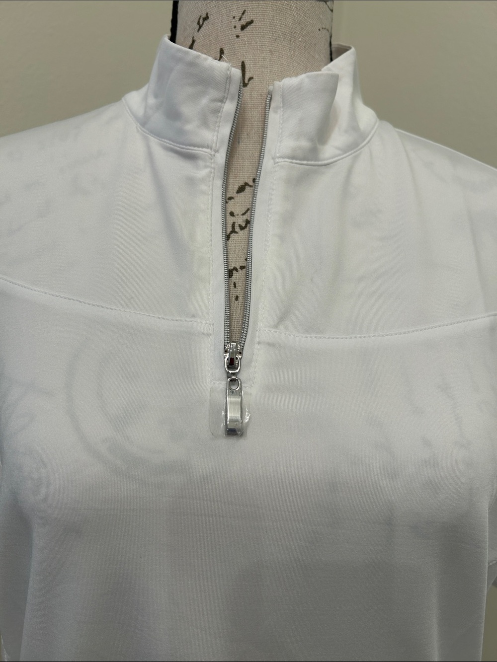 Cegolfs White Short-Sleeve Zip-Front Performance Top - Picture 2 of 7
